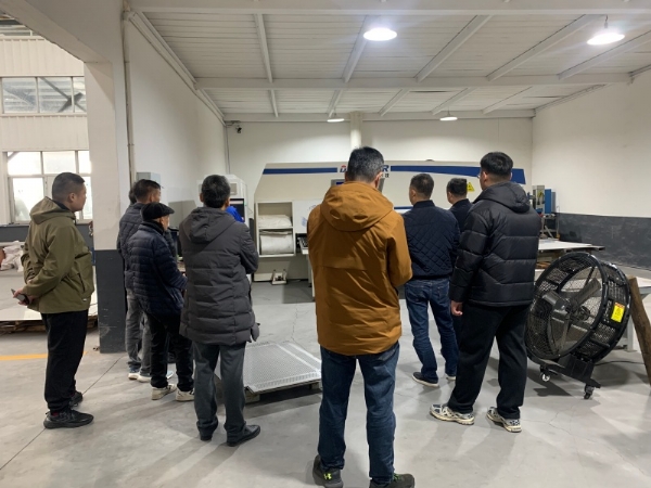 跨國認可,相聚光銳,光銳機械與越南客戶共繪合作藍圖